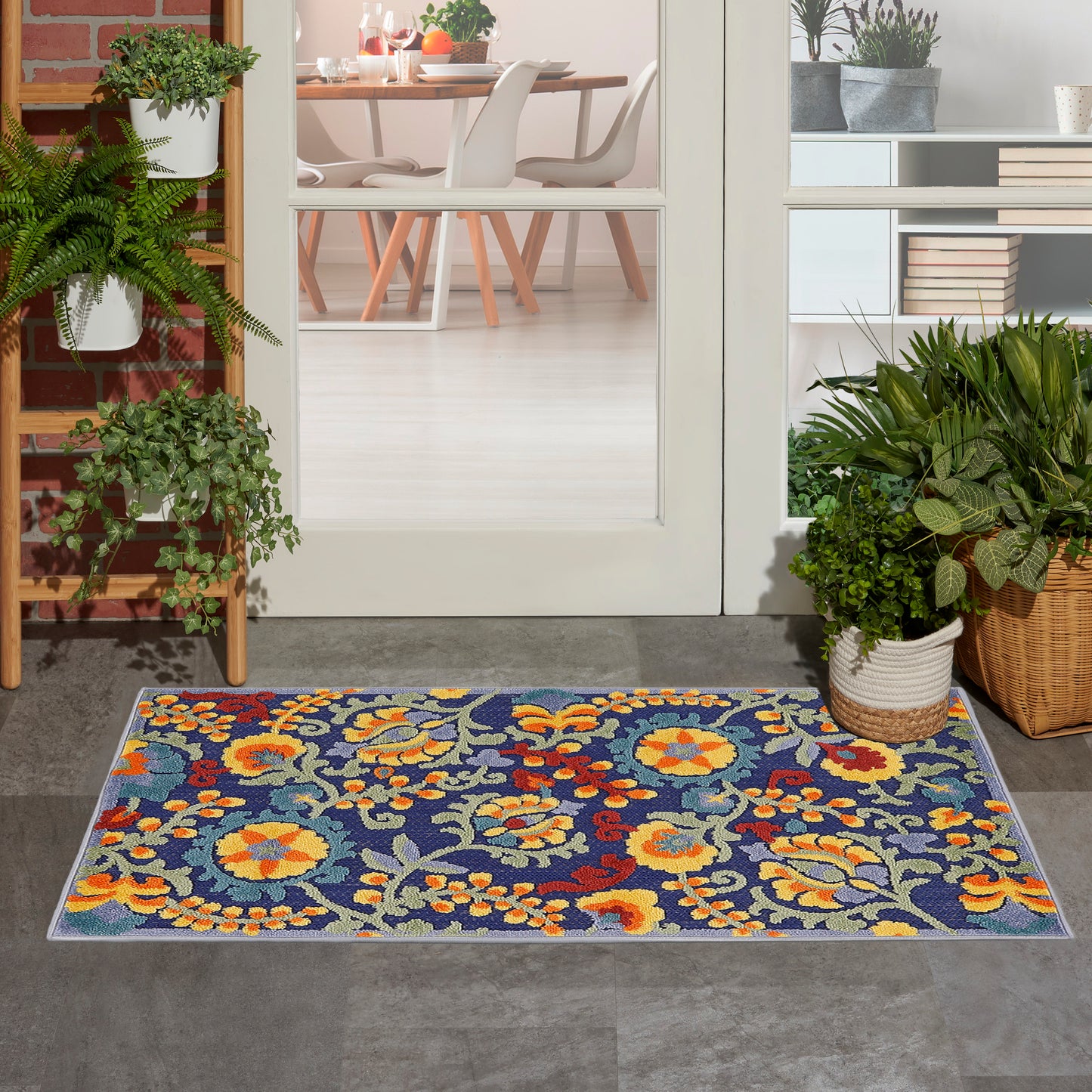 Nourison Aloha 2' x 3' Navy Multicolor Outdoor Rug