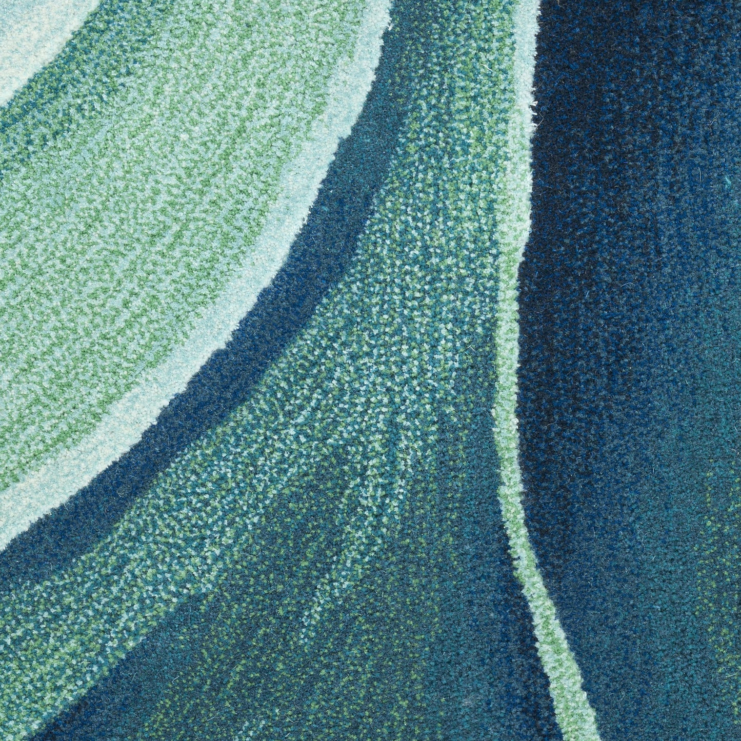 Nourison Prismatic 2' x 3' Silver Green Modern Indoor Rug