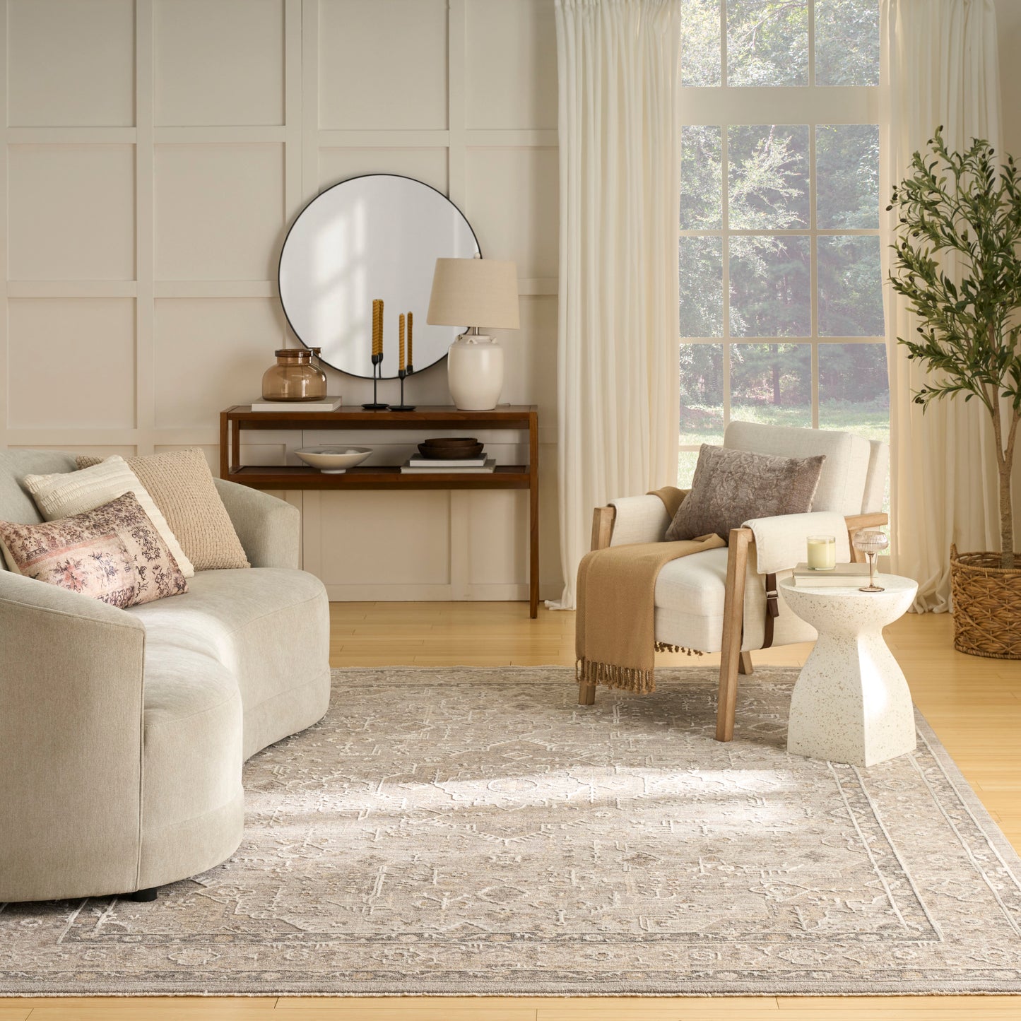 Nourison Retreat 5'3" x 7'6" Grey Vintage Indoor Rug