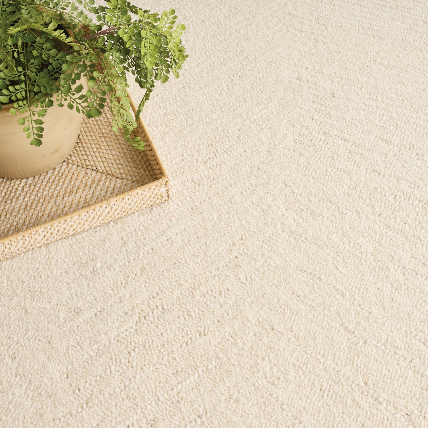 DKNY Pure Angles 3'9" x 5'9" Ivory Modern Indoor Rug