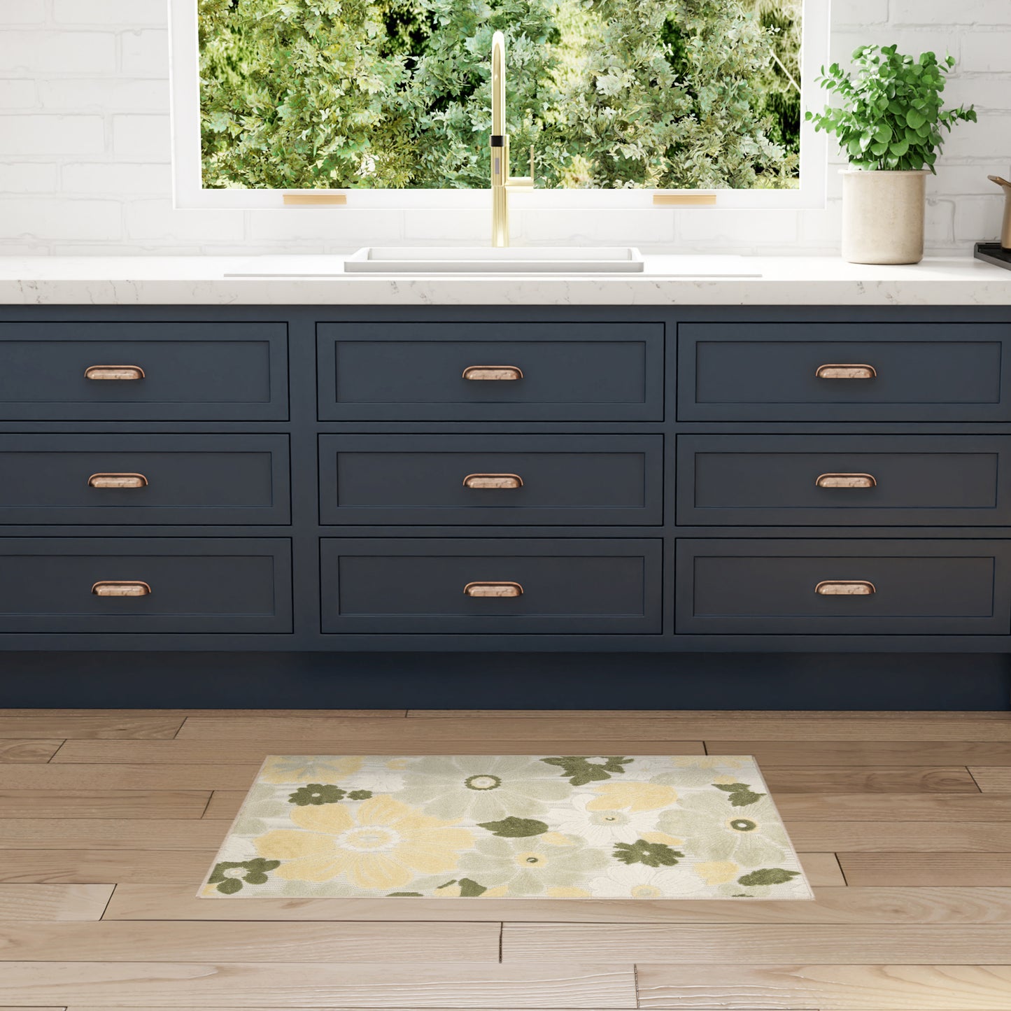 Nourison Aloha 2'8" x 4' Ivory Green Modern Rug