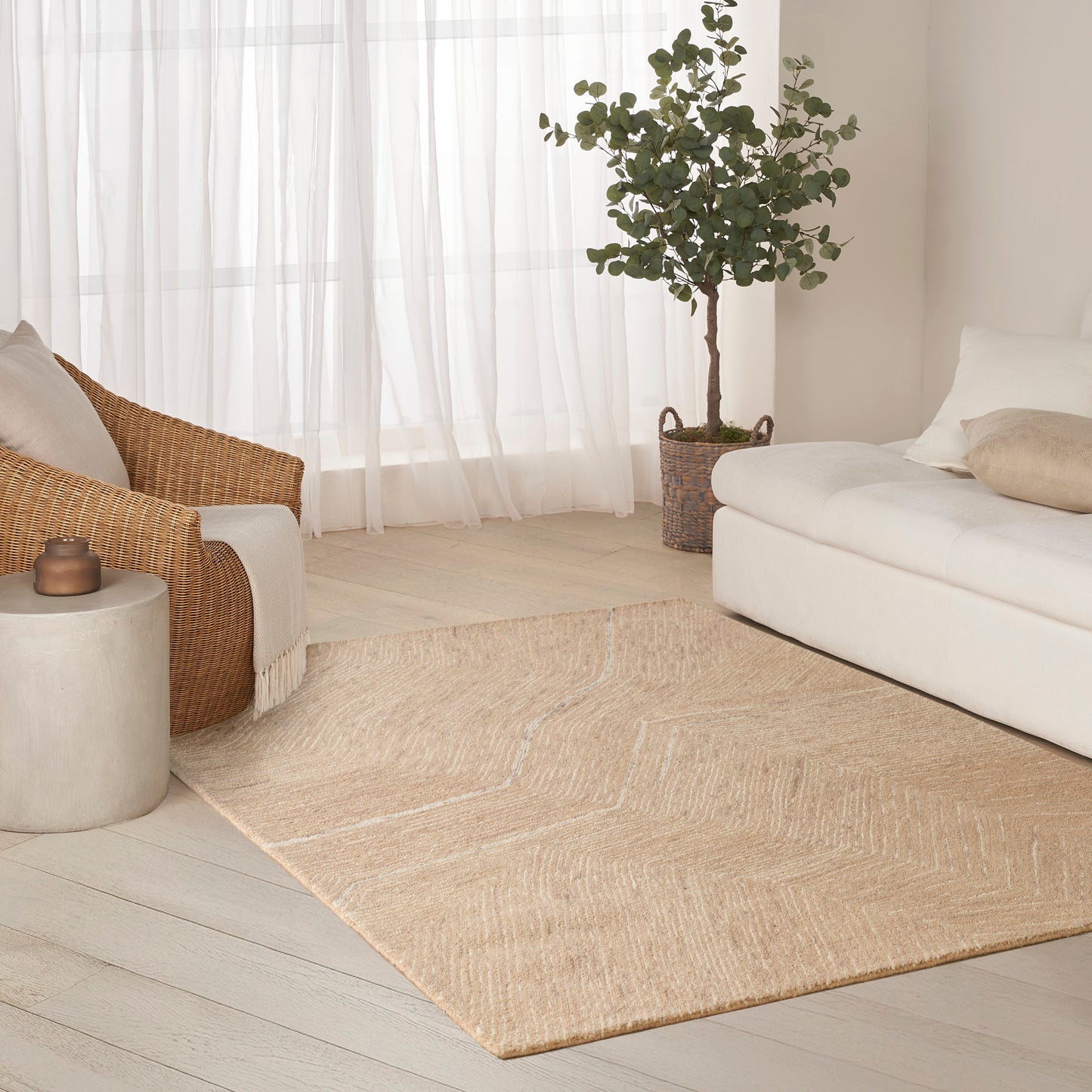 DKNY Pure Angles 5'3" x 7'3" Camel Modern Indoor Rug