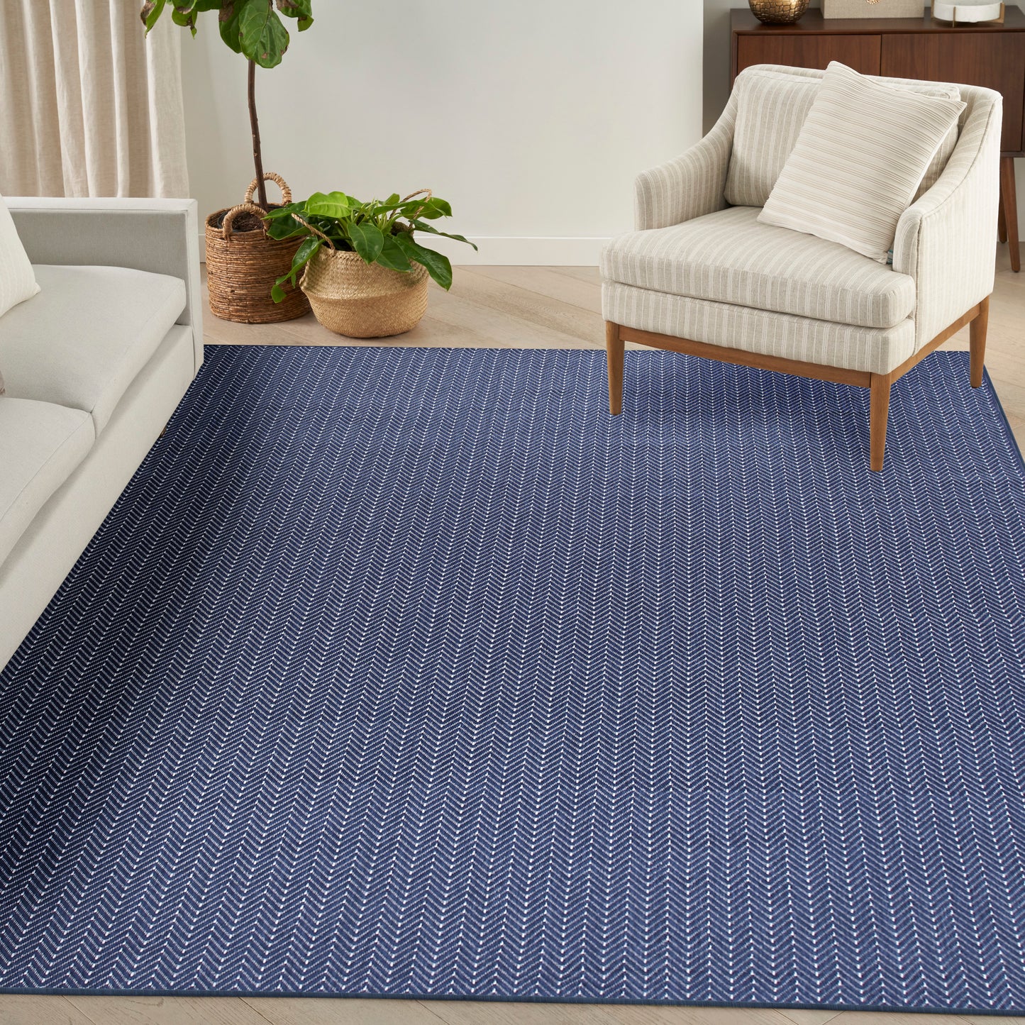 Nourison Horizon Indoor/Outdoor 10' x 14' Navy Modern Rug