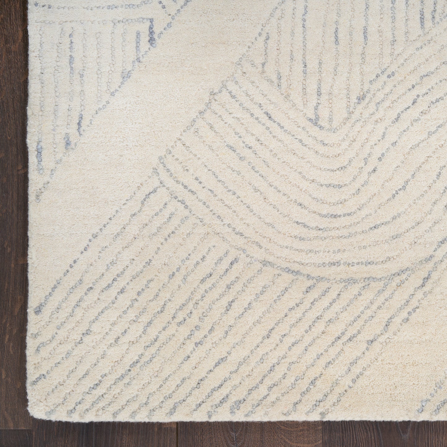 DKNY Pure Patterns 3'9" x 5'9" Ivory Grey Modern Indoor Rug