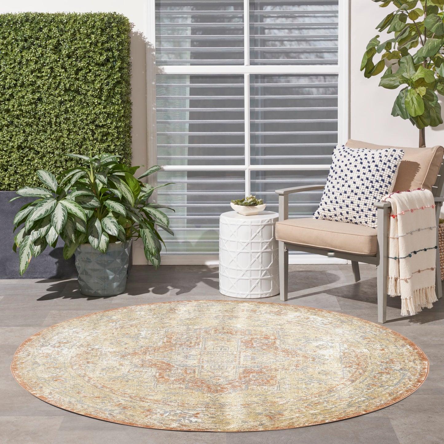 Nourison Nourison Essentials Persian 6' x Round Beige Rust Vintage Rug
