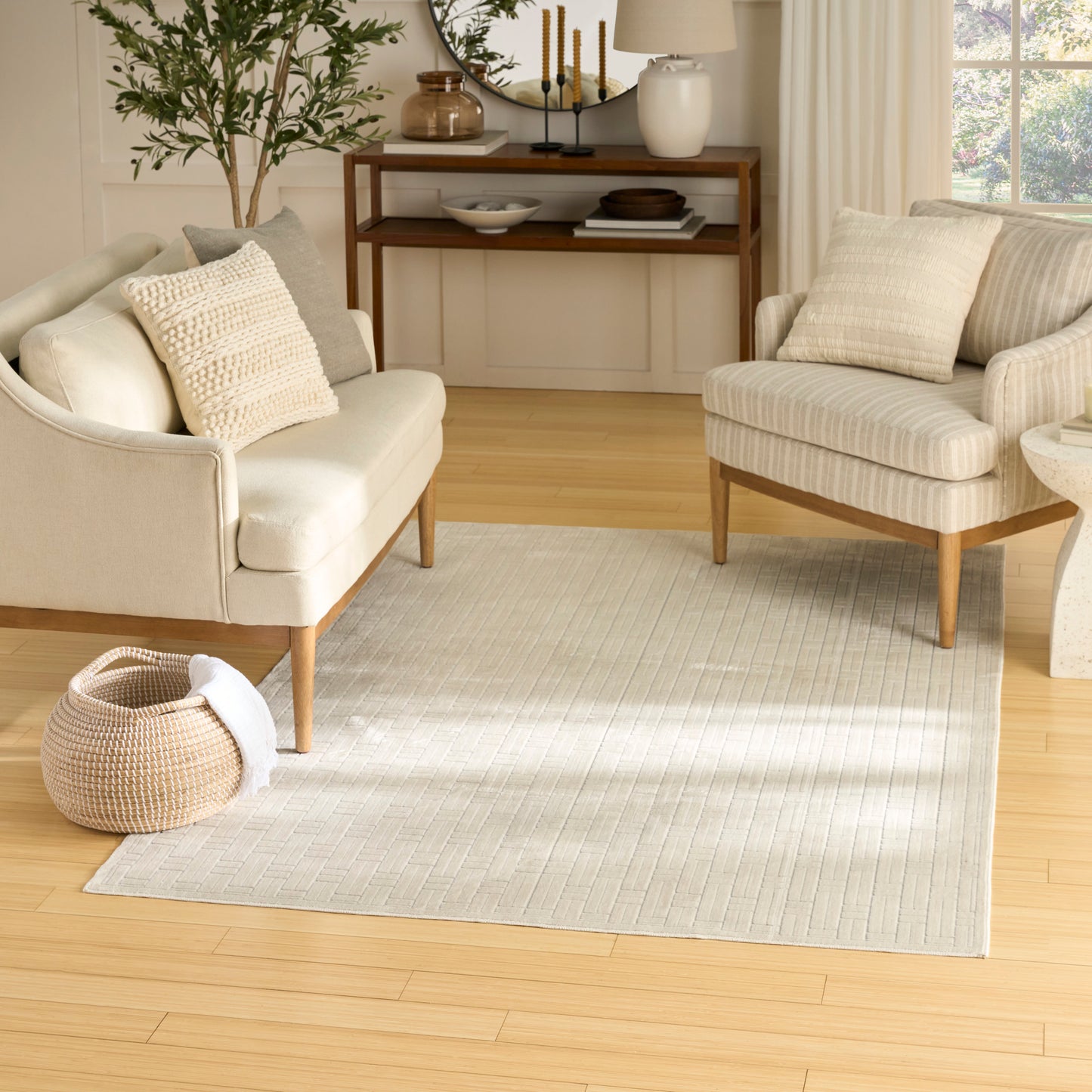 Nourison Washable Charm 4' x 6' Ivory Modern Indoor Rug