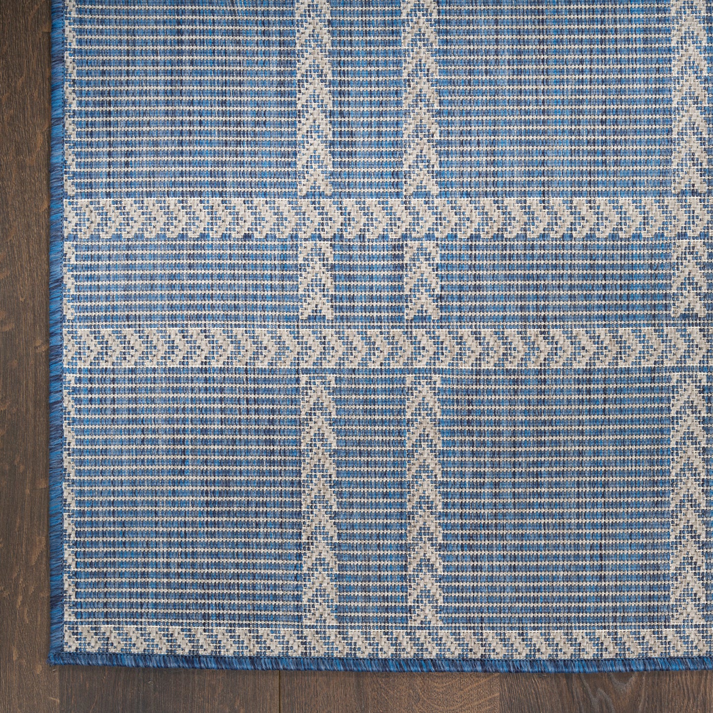 Nourison Horizon Indoor/Outdoor 6' x 9' Navy Modern Rug