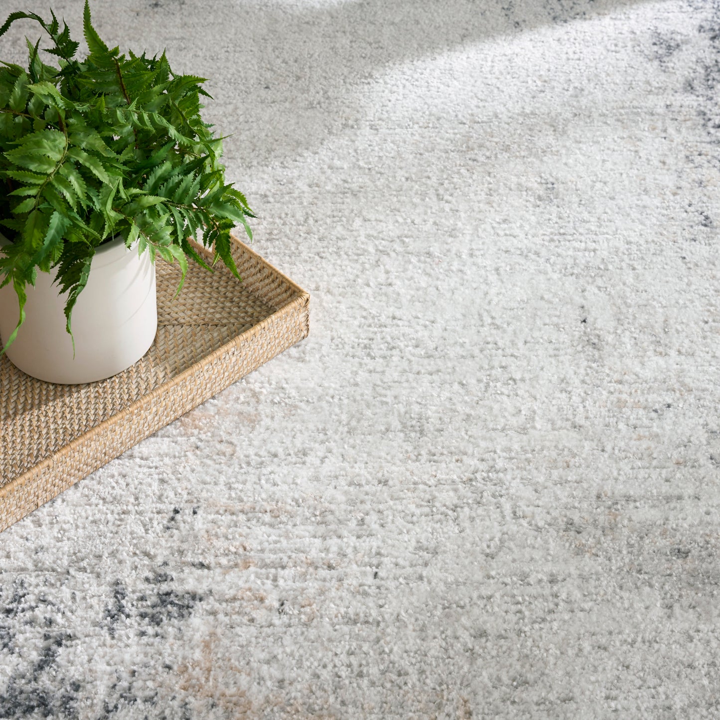 Nourison Dekor 5'3" x 7' Grey Charcoal Modern Indoor Rug