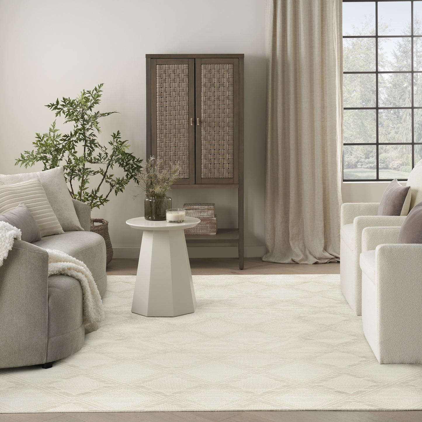 Nourison Serenity Home 10' x 14' Ivory Modern Indoor Rug