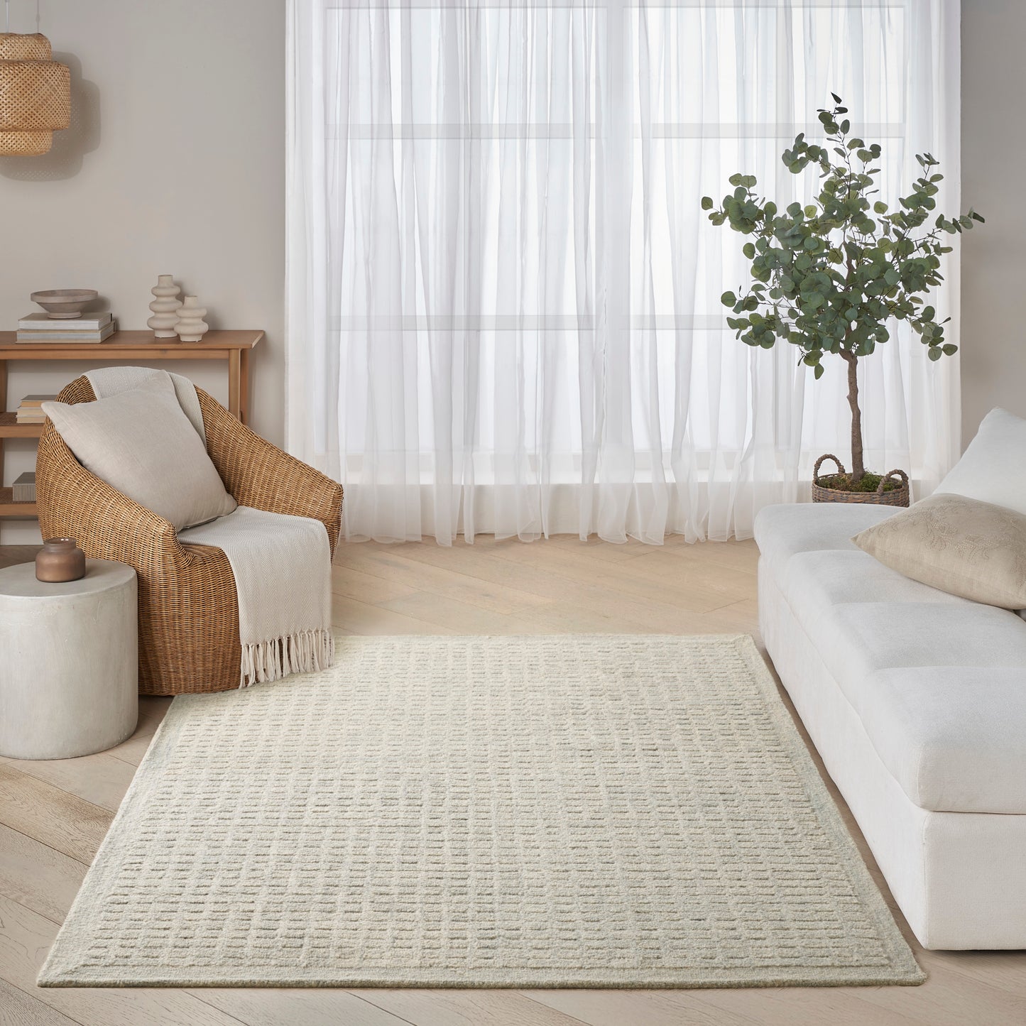 DKNY Pure Grids 5'3" x 7'3" Light Blue Contemporary Indoor Rug