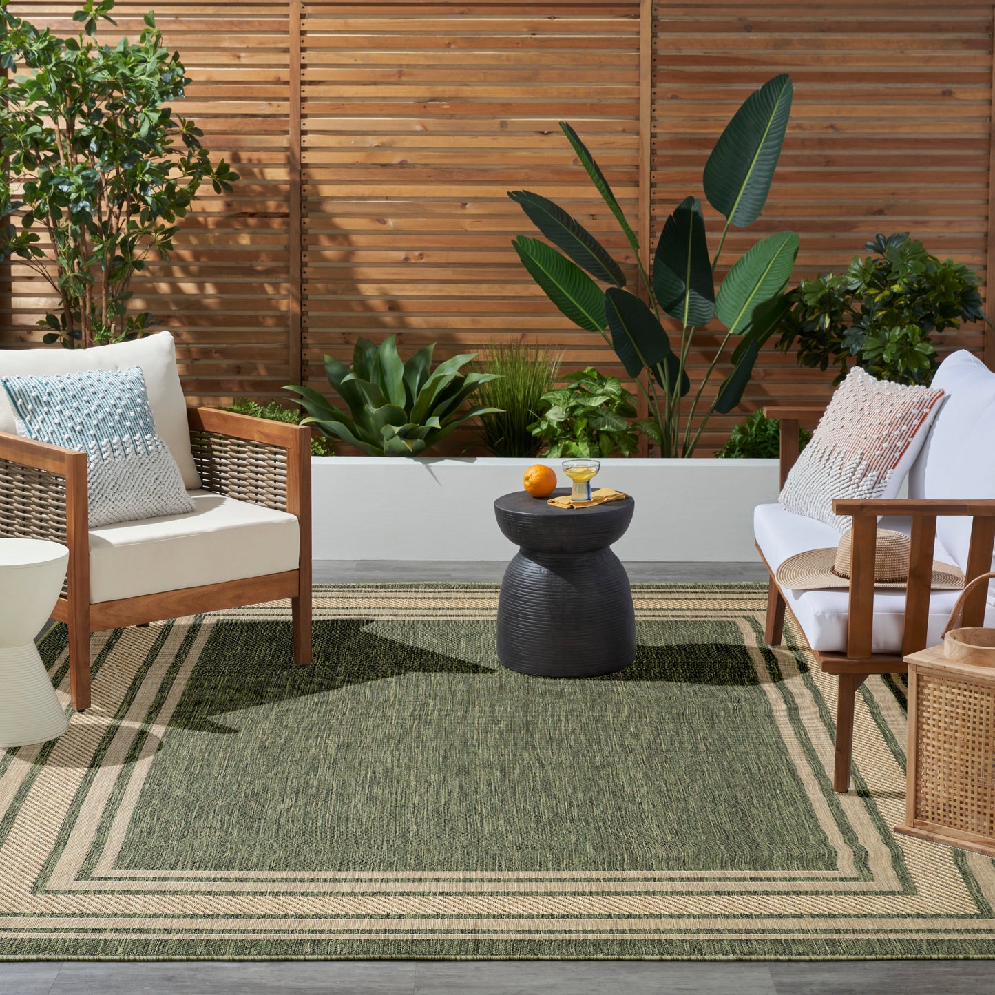 Nourison Horizon Indoor/Outdoor 10' x 14' Green Modern Rug