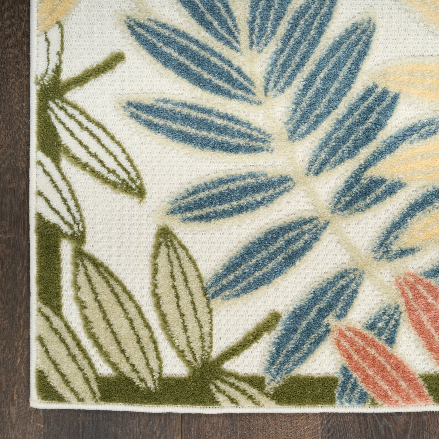 Nourison Aloha 5'3" x 7'5" Ivory Rose Modern Rug