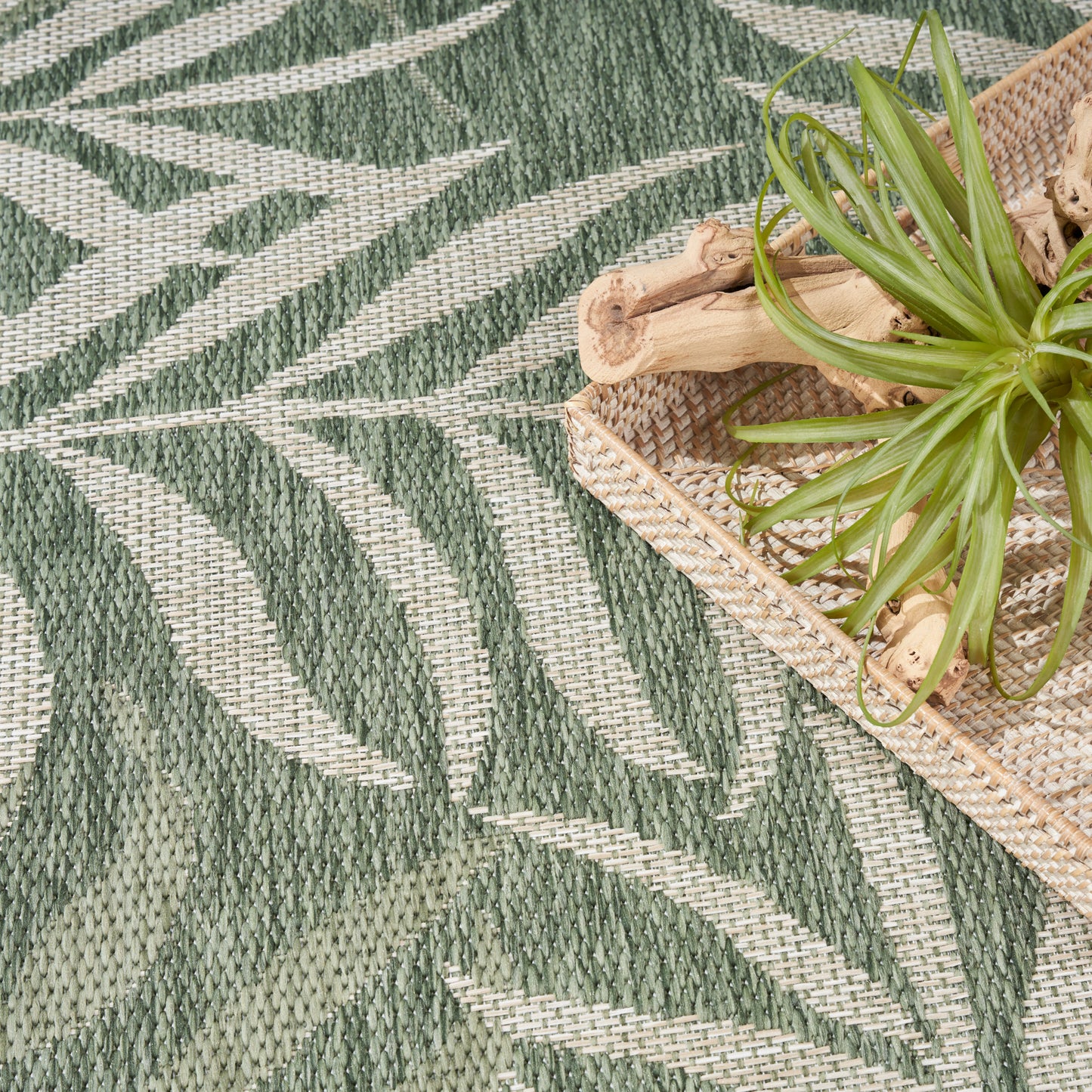 Nourison Garden Oasis 10' x 14' Green Ivory Tropical Rug