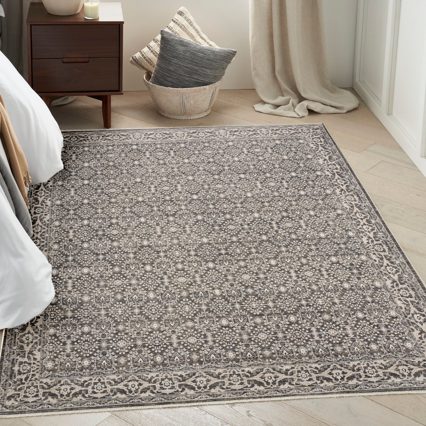 Nourison Shadows 5'3" x 7'3" Charcoal Ivory Vintage Indoor Rug