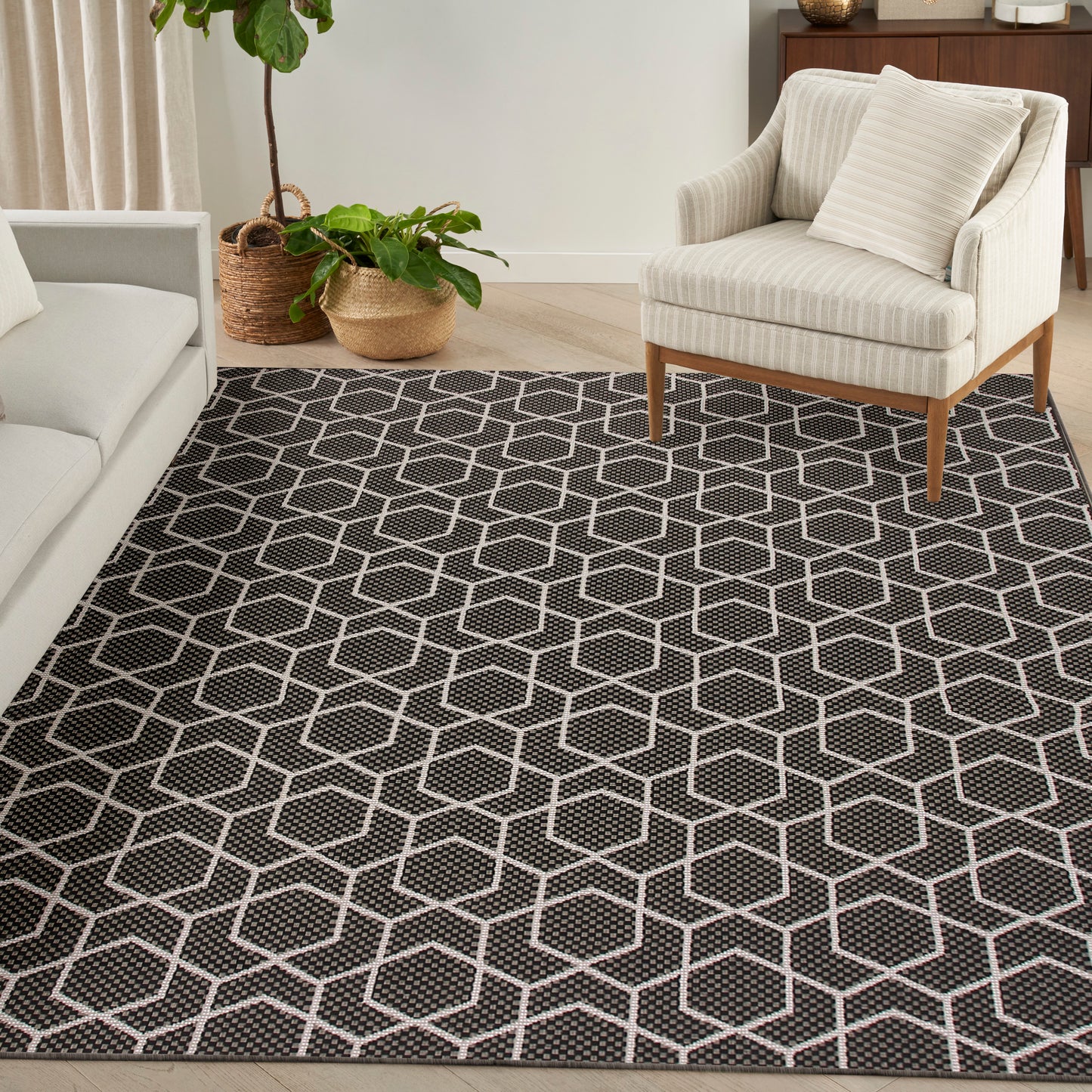 Nourison Horizon Indoor/Outdoor 9' x 12' Black Modern Rug