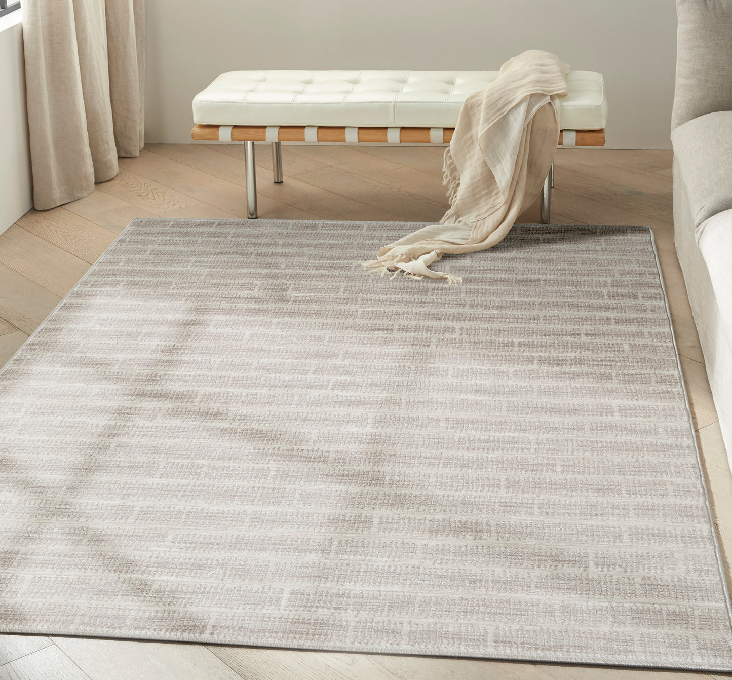 Calvin Klein CK079 Notes 3'11" x 5'11" Ivory Grey Modern Indoor Rug