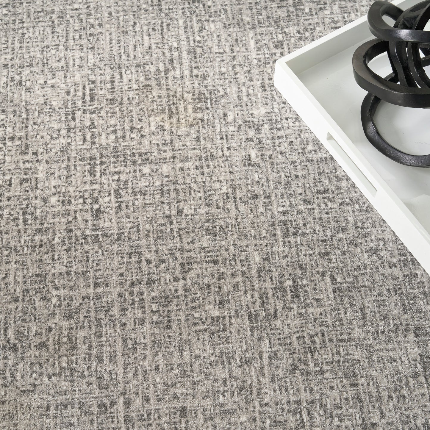 DKNY Grand Street 5'3" x 7'3" Light Grey Modern Indoor Rug