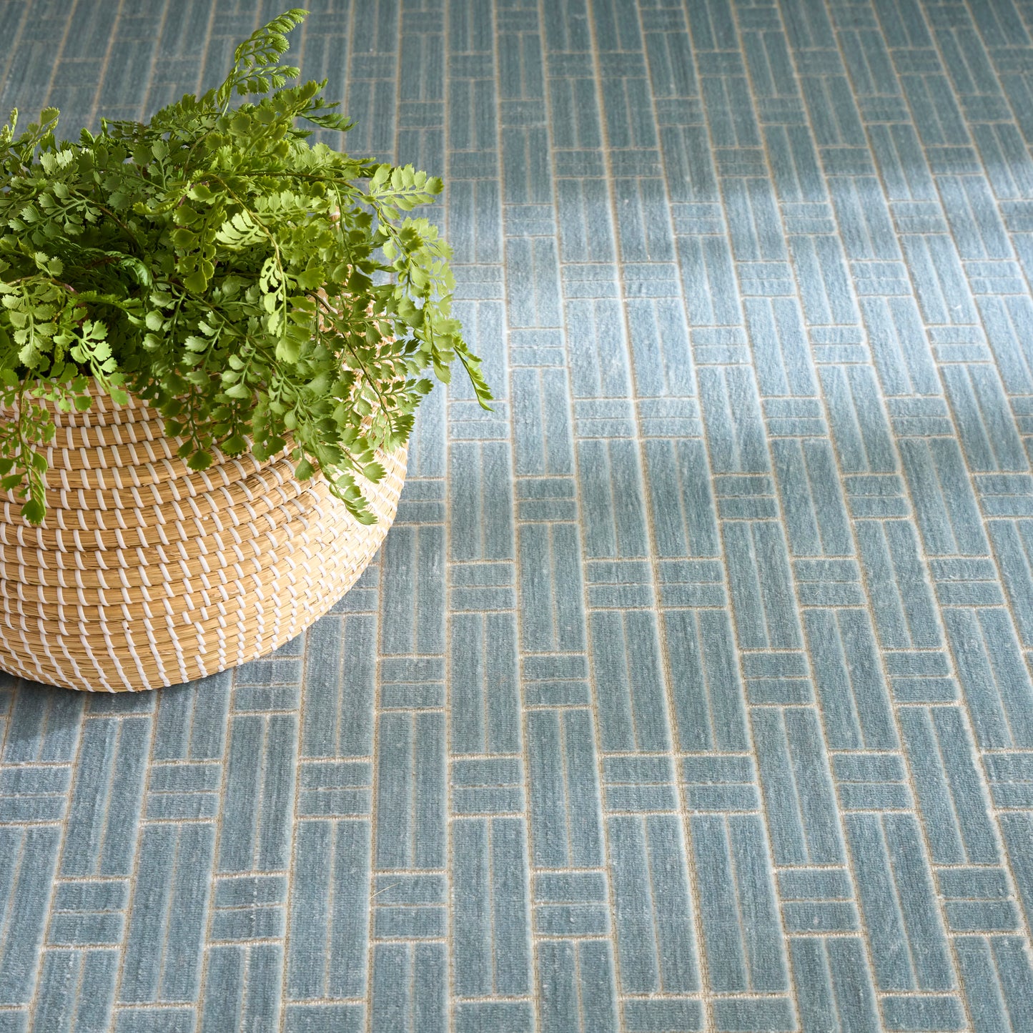 Nourison Washable Charm 5' x 7' Blue Ivory Modern Indoor Rug