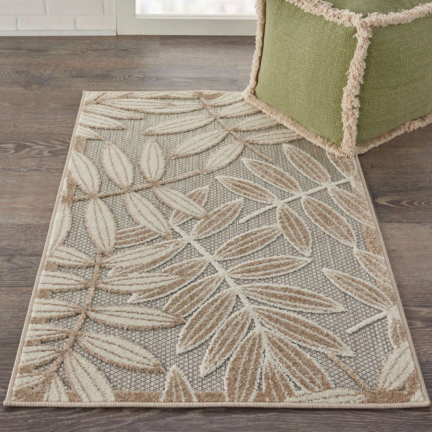 Nourison Aloha 2' x 3' Natural Tropical Rug