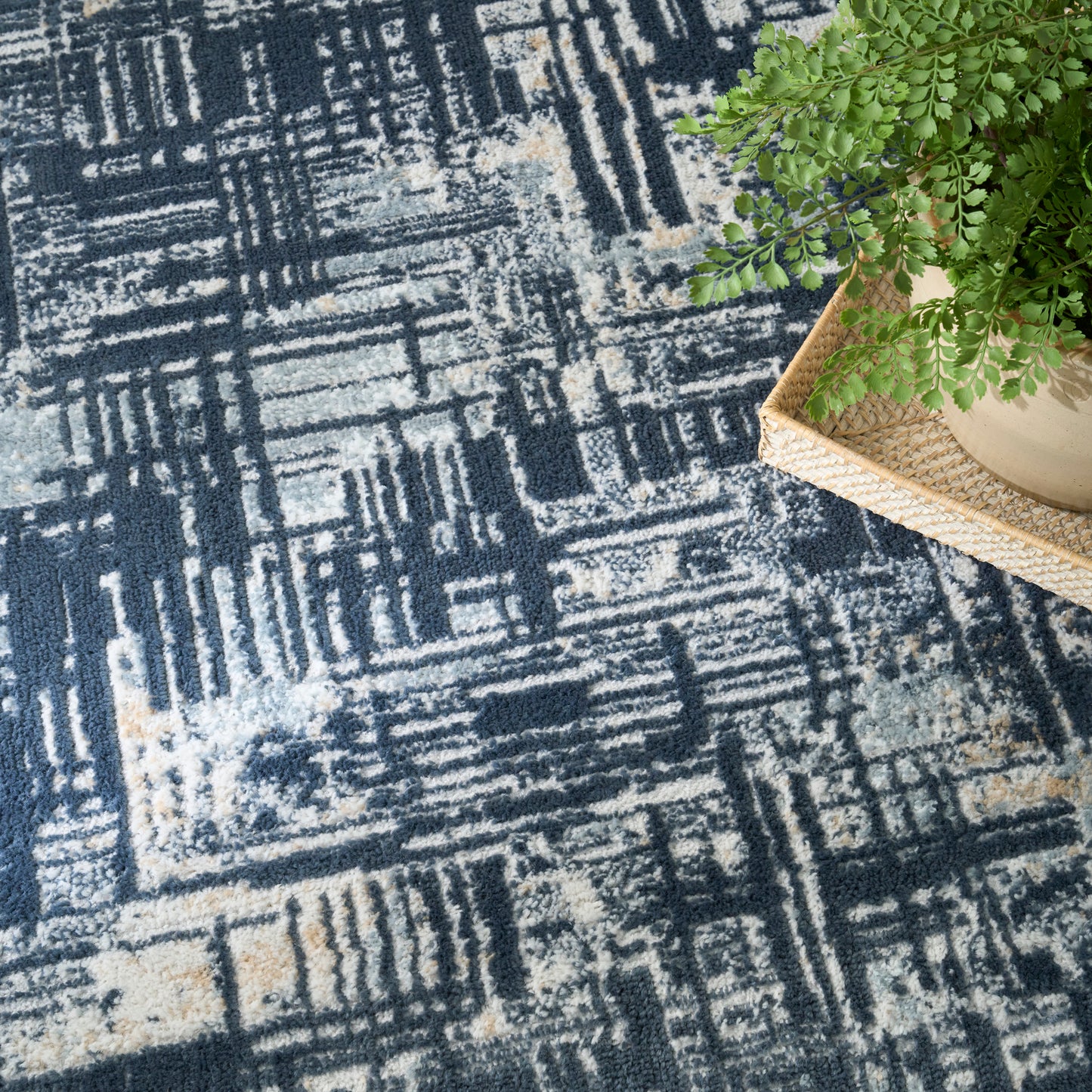 Nourison Dekor 4' x 6' Slate Modern Indoor Rug