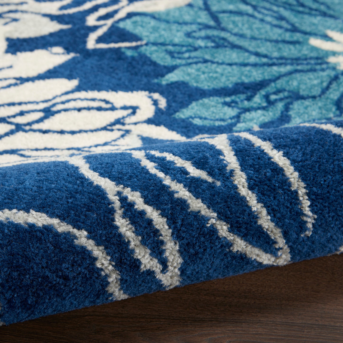 Nourison Passion 4' x Round Navy/Ivory Contemporary Indoor Rug