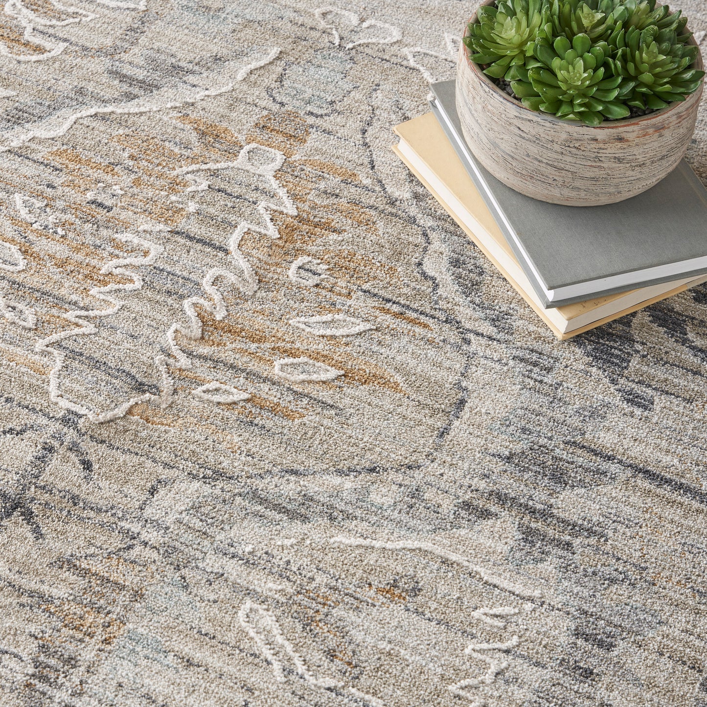 Nourison Lynx 7’10” x Round Ivory Taupe Vintage Indoor Rug