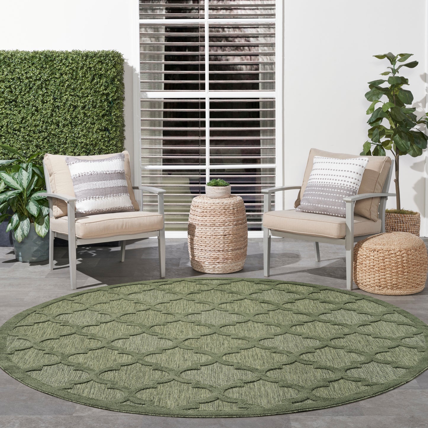 Nourison Easy Care 6' x Round Green Modern Rug