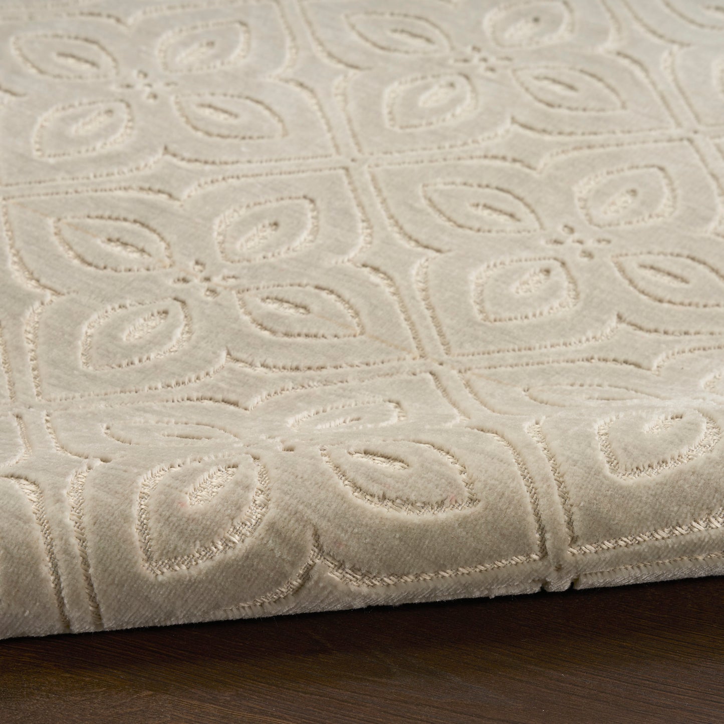 Nourison Washable Charm 2' x 6' Silver Ivory Contemporary Indoor Rug