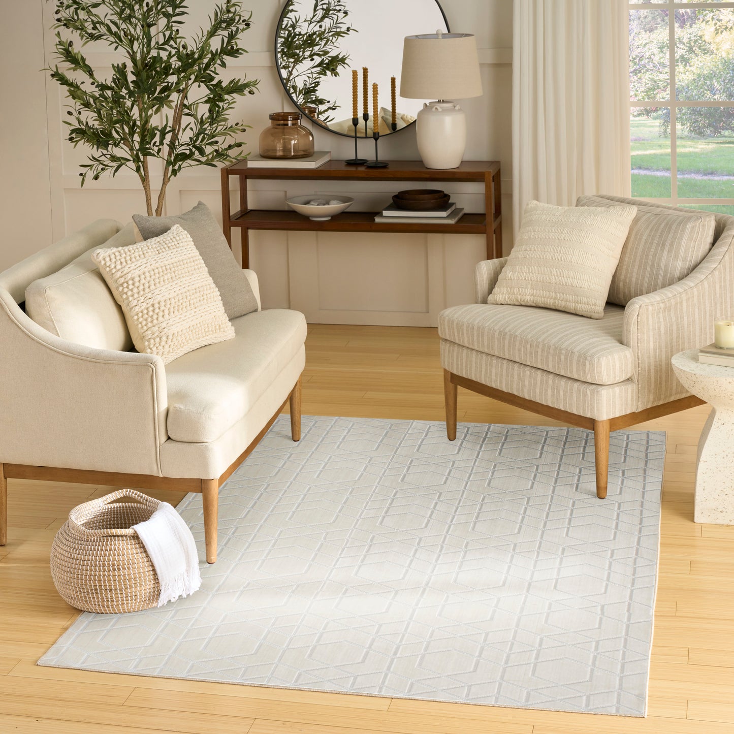 Nourison Washable Charm 6' x 9' Ivory Modern Indoor Rug