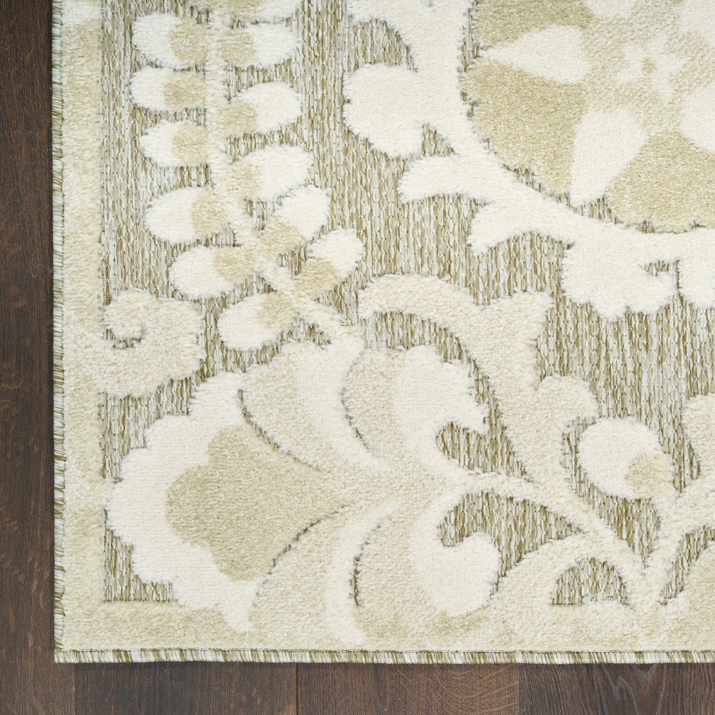 Nourison Aloha 5'3" x 7'5" Ivory Sage Farmhouse Rug