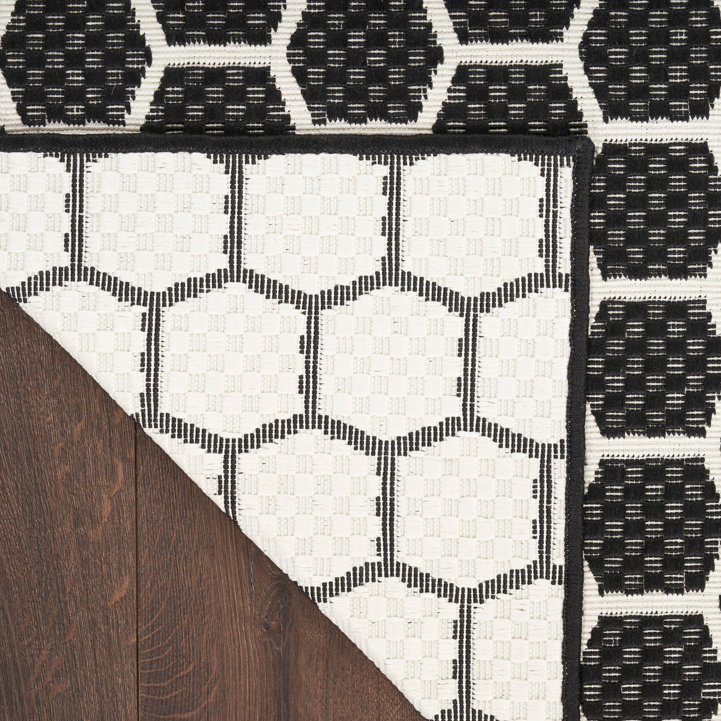 Nourison Twist Reversible 2'2" x 10' Black Modern Rug