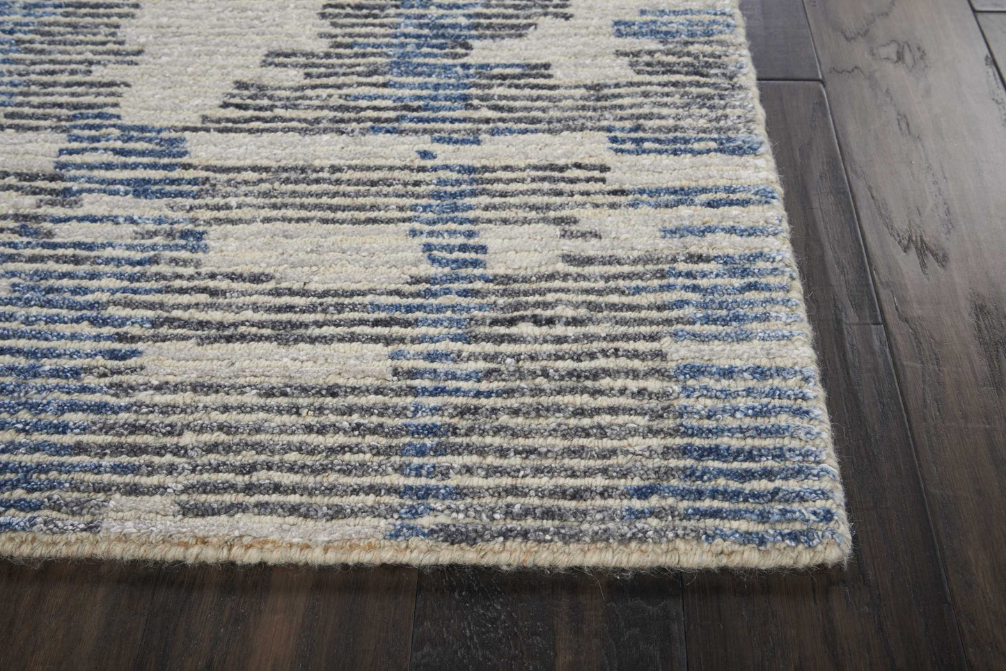Nourison Ellora 2' x 3' Blue Modern Indoor Rug