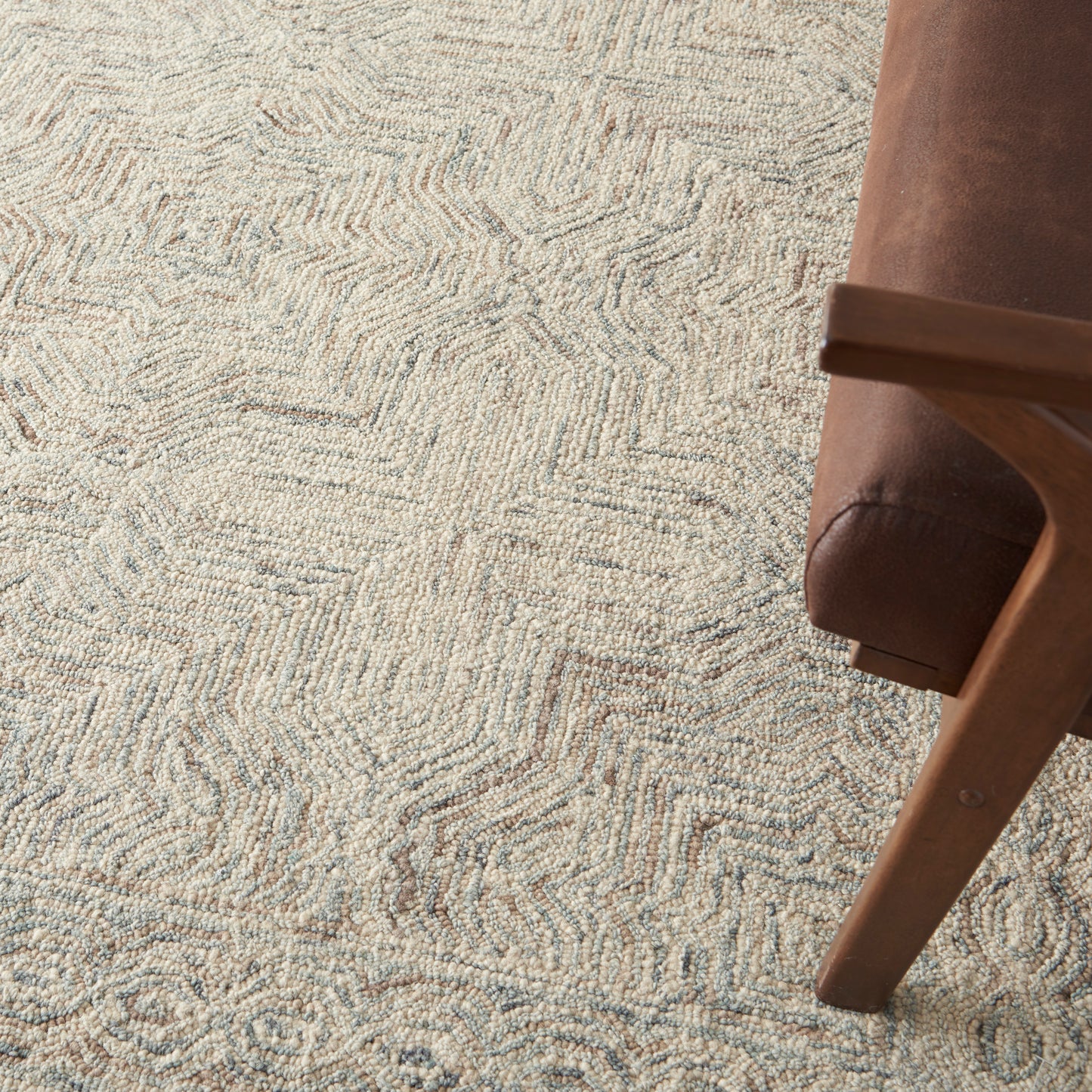 Nourison Interlock 5' x 7'6" Blue Ivory Bohemian Indoor Rug