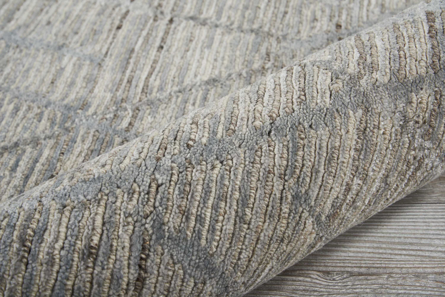 Nourison Ocean 2' x 3' Surf Modern Indoor Rug