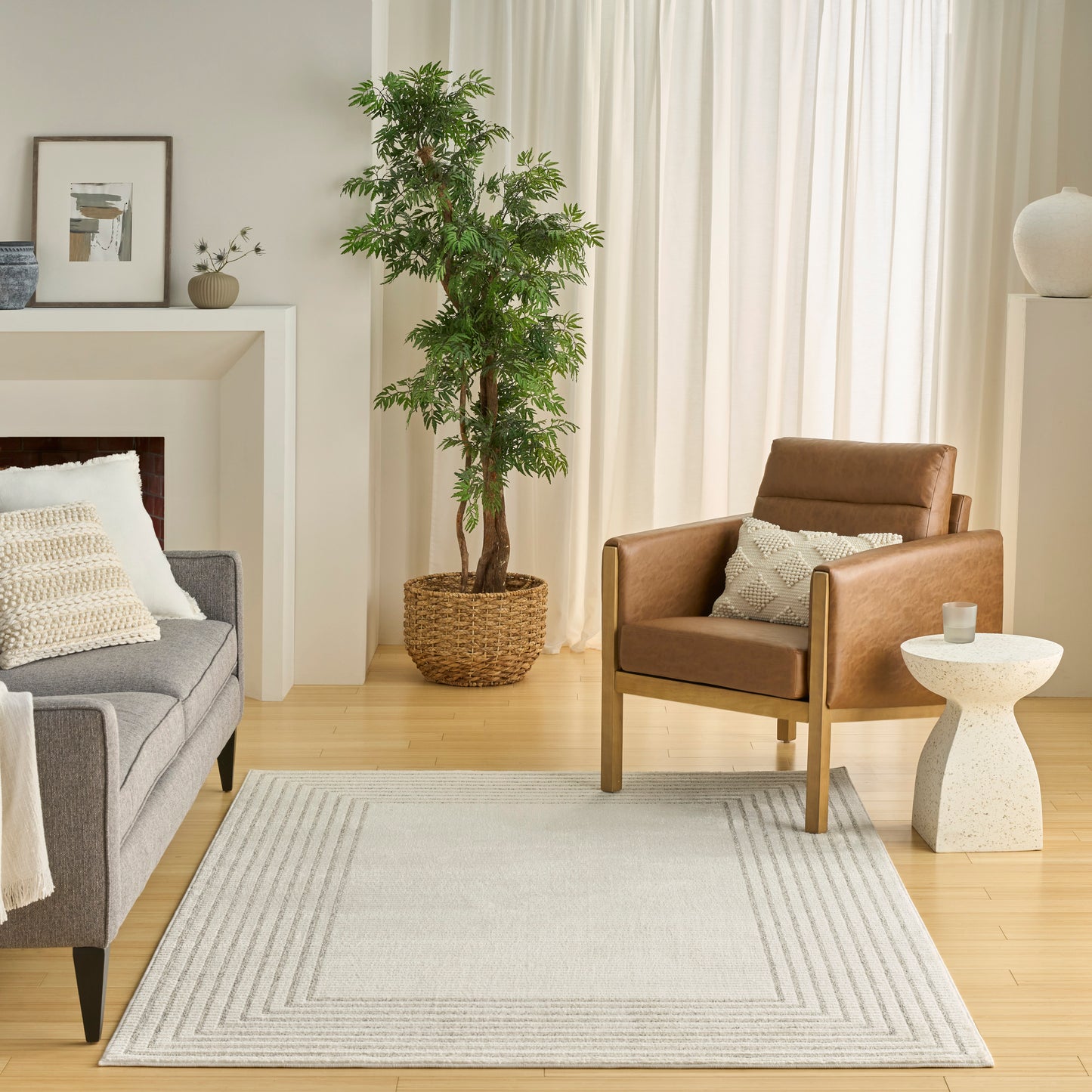 Nourison Ivory Hues 3'11" x 5'11" Ivory Grey Modern Indoor Rug
