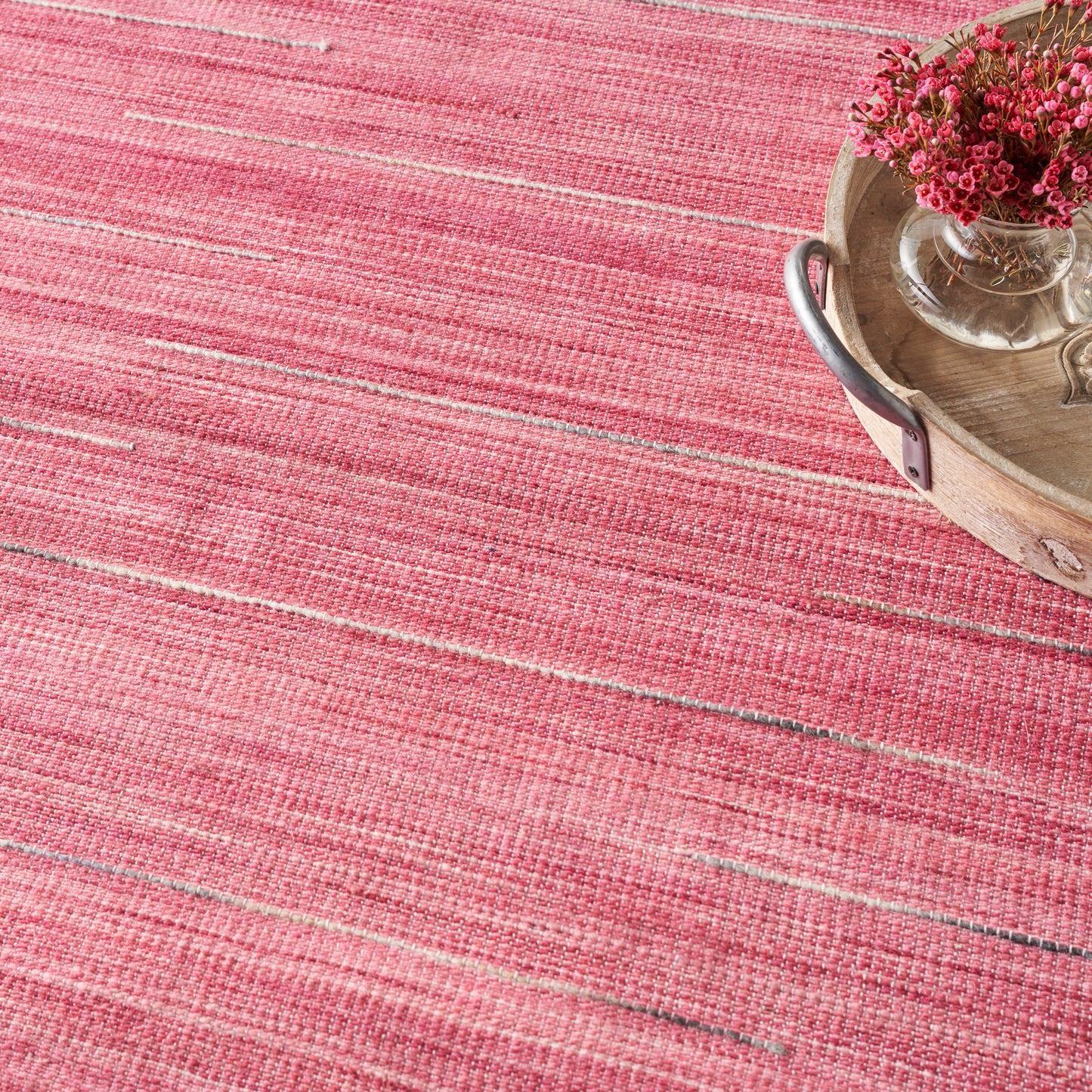 Nourison Interweave 5'3" x 7'3" Rose Modern Indoor Rug