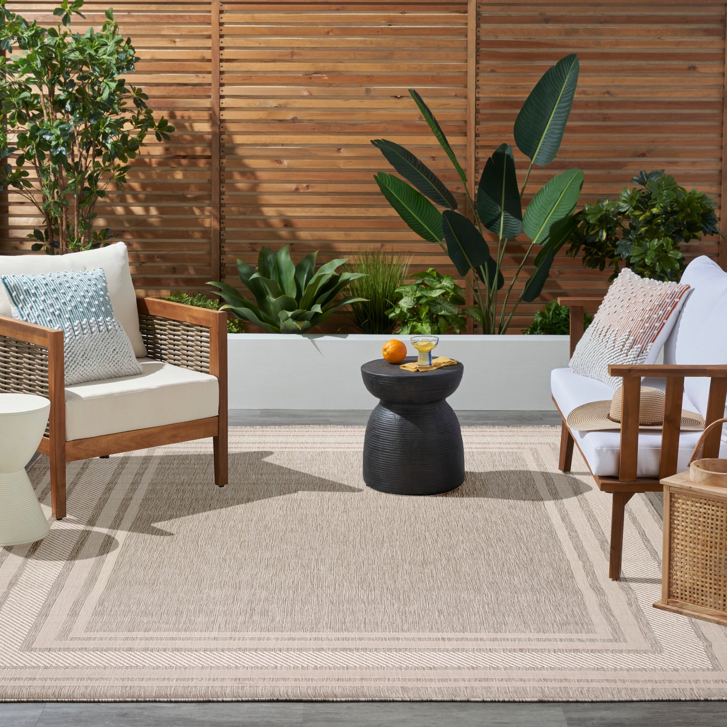 Nourison Horizon Indoor/Outdoor 8' x 10' Grey Modern Rug