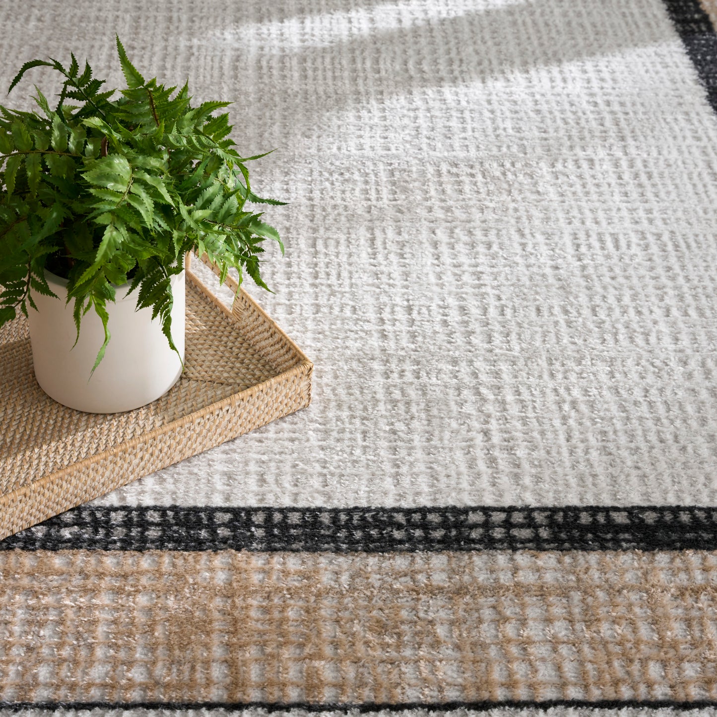 Nourison Dekor 4' x 6' Grey Charcoal Modern Indoor Rug