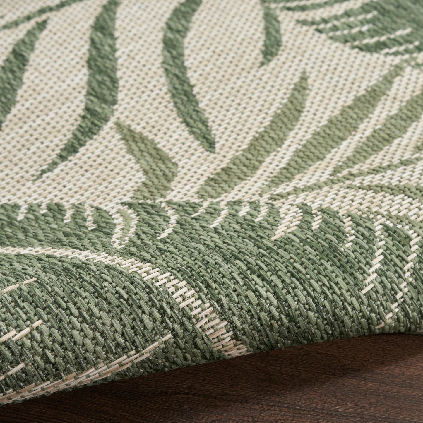Nourison Garden Oasis 2' x 6' Ivory Green Outdoor Rug