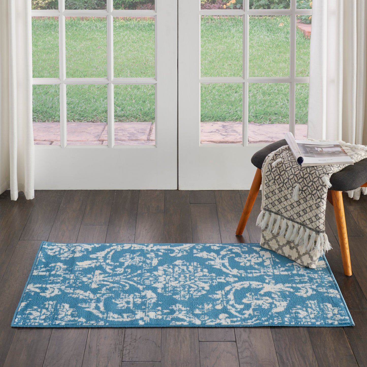 Nourison Jubilant 2' x 4' Blue Vintage Indoor Rug