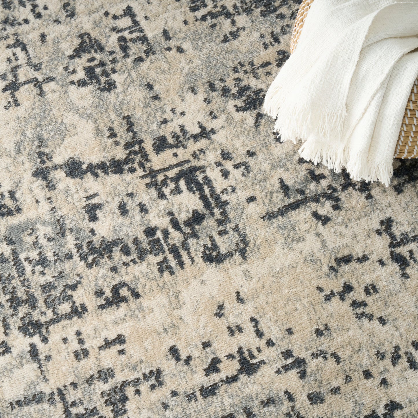 Nourison Quarry 7'10" x 9'10" Ivory Grey Modern Indoor Rug