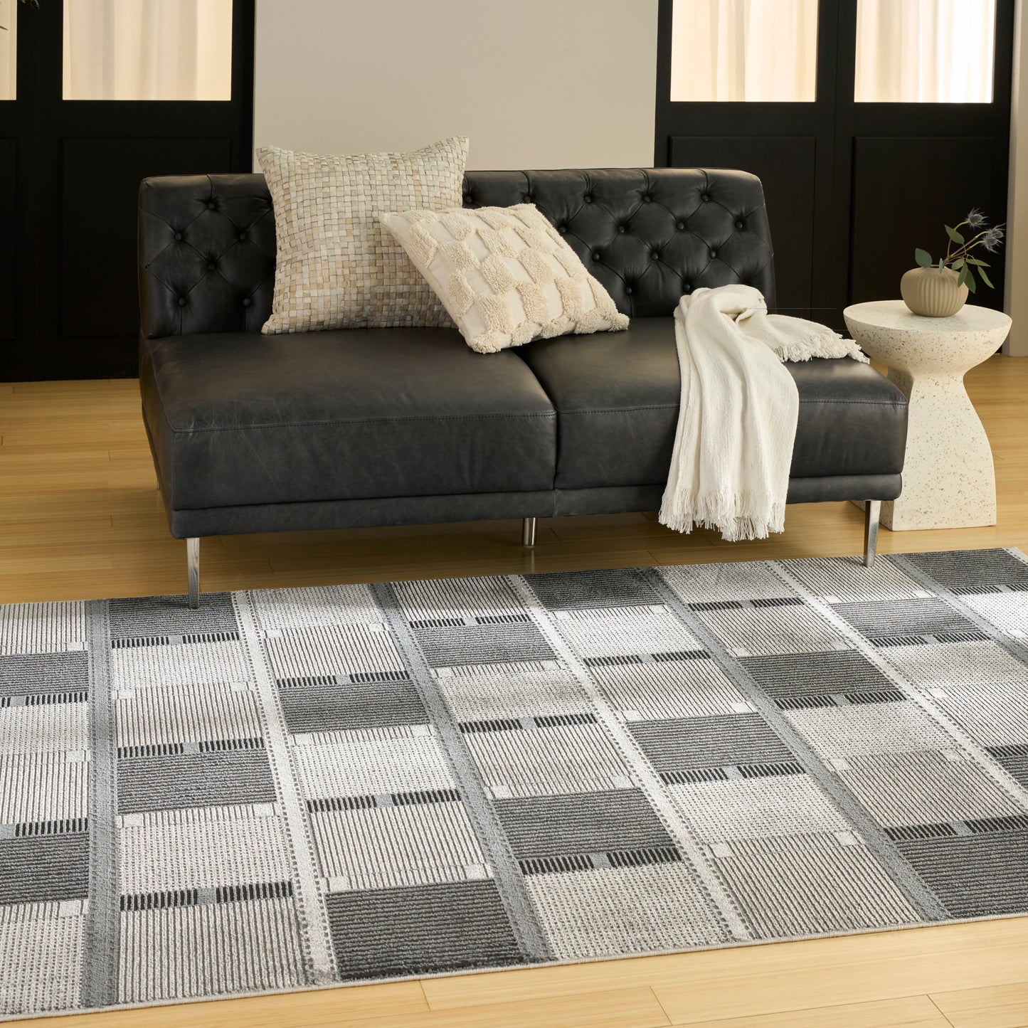Nourison Nordic 5' x 7' Grey Black Modern Indoor Rug