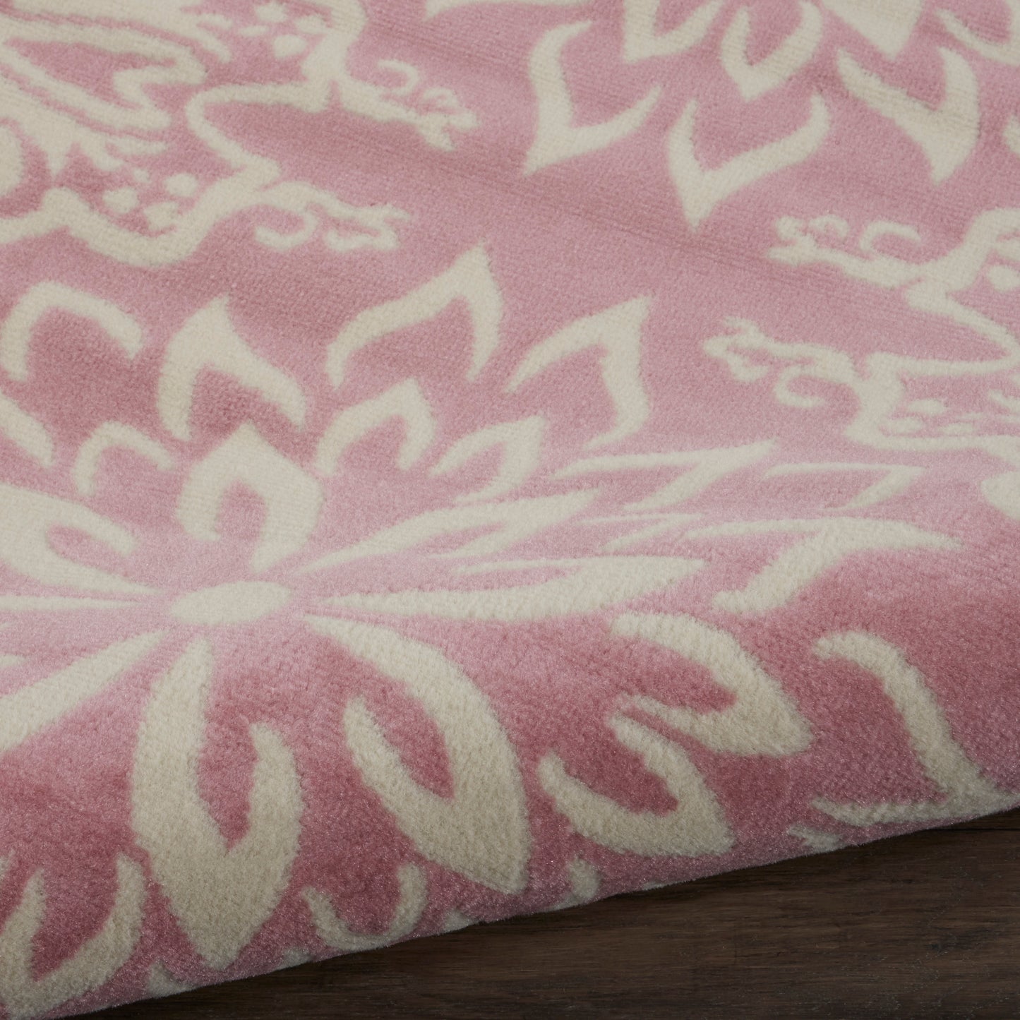 Nourison Jubilant 7'10" x 9'10" Ivory Pink Farmhouse Indoor Rug