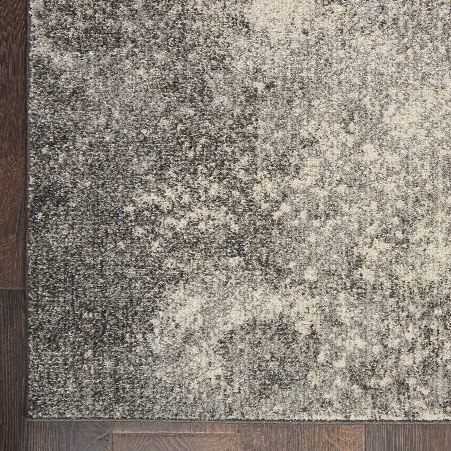 Nourison Passion 1'10" x 6' Charcoal Ivory Modern Indoor Rug