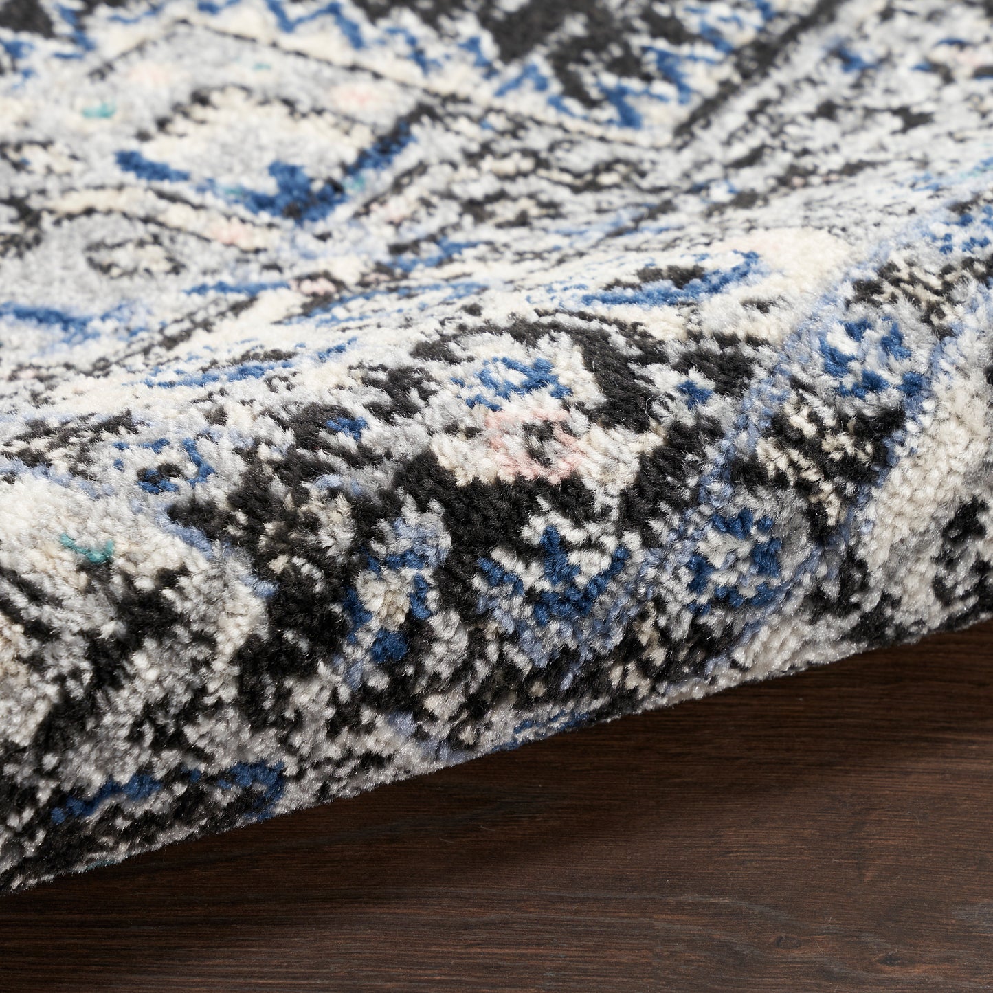 Nourison Passion 1'10" x 2'10" Black Ivory Vintage Indoor Rug