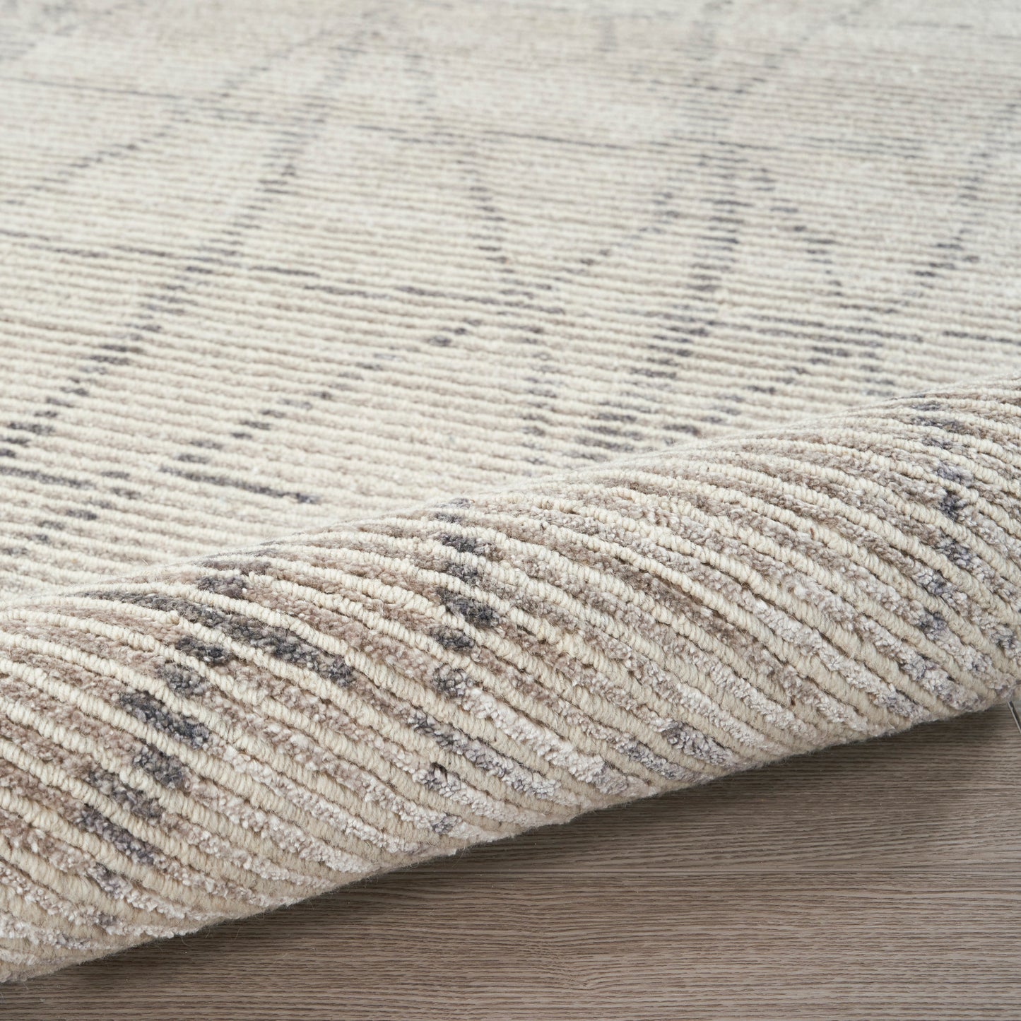 Nourison Ellora 2' x 3' Stone Scandinavian Indoor Rug