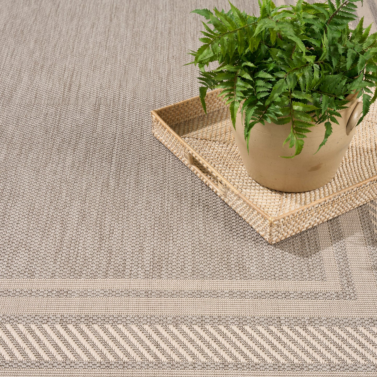Nourison Horizon Indoor/Outdoor 9' x 12' Grey Modern Rug
