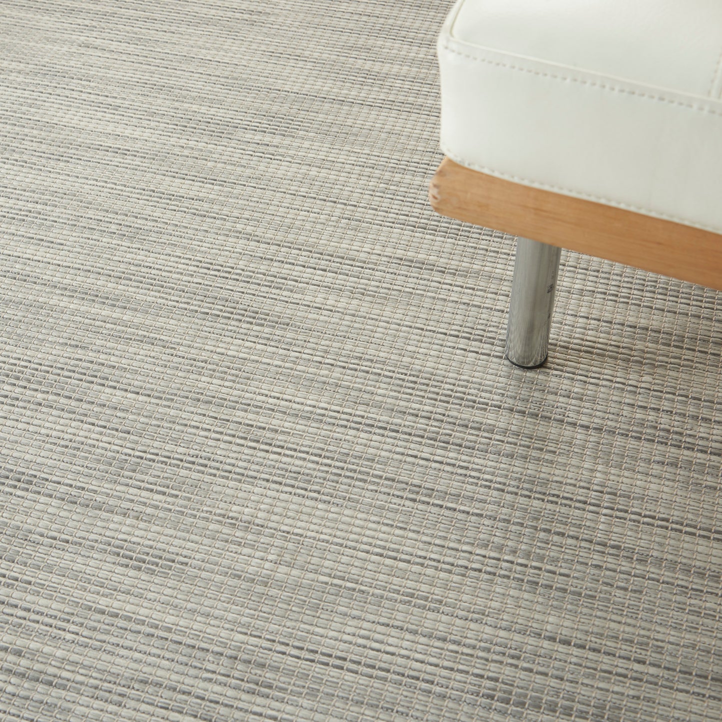 Nourison Positano 4' x 6' Light Grey Modern Rug