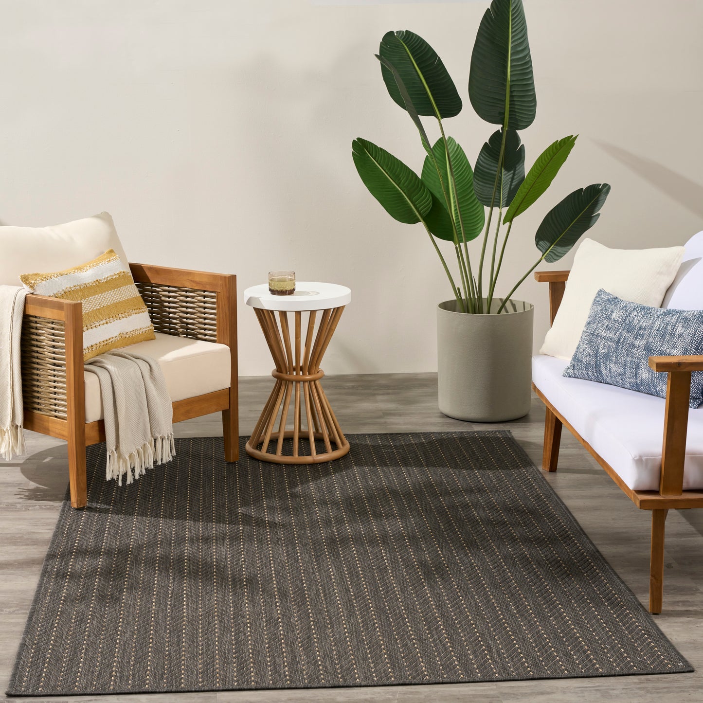 Nourison Horizon Indoor/Outdoor 5' x 7' Charcoal Modern Rug
