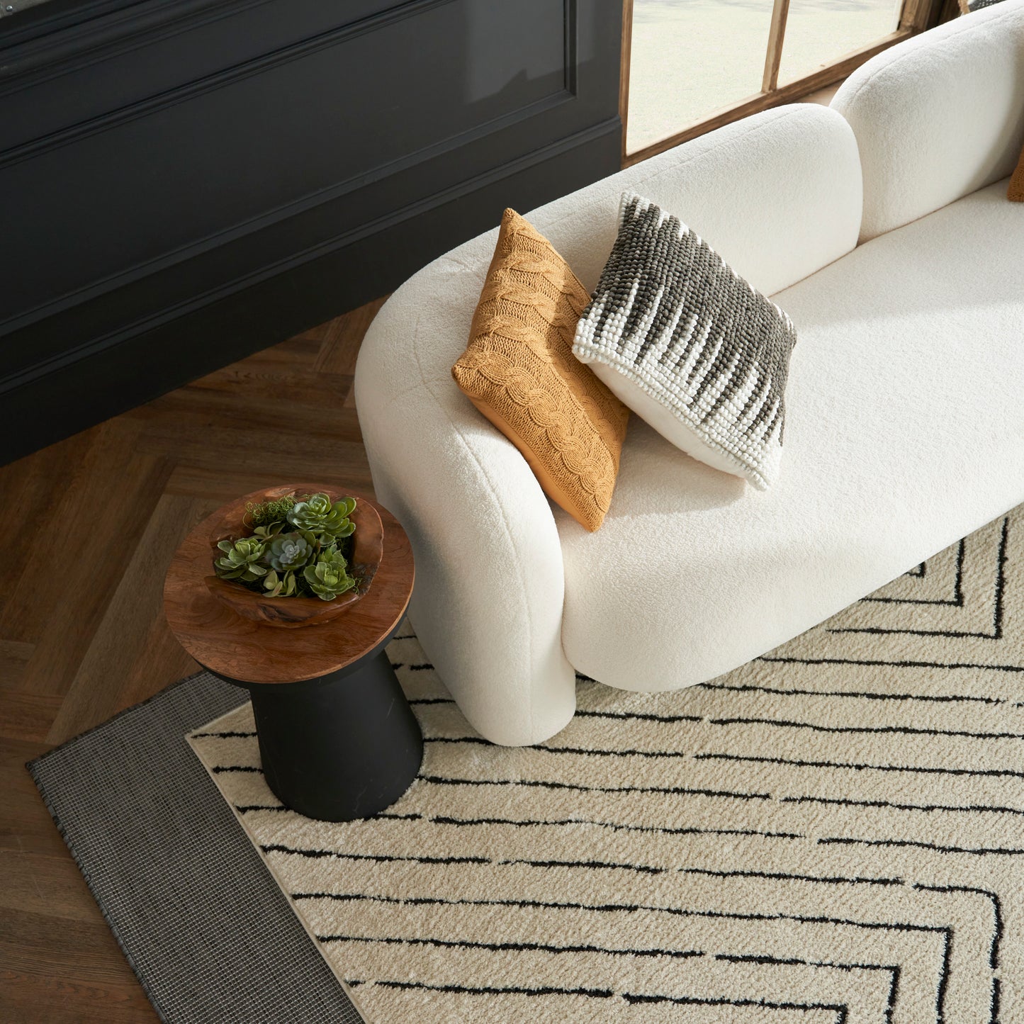 Nourison Modern Comfort 7'10" x 9'10" Ivory Black Scandinavian Indoor Rug